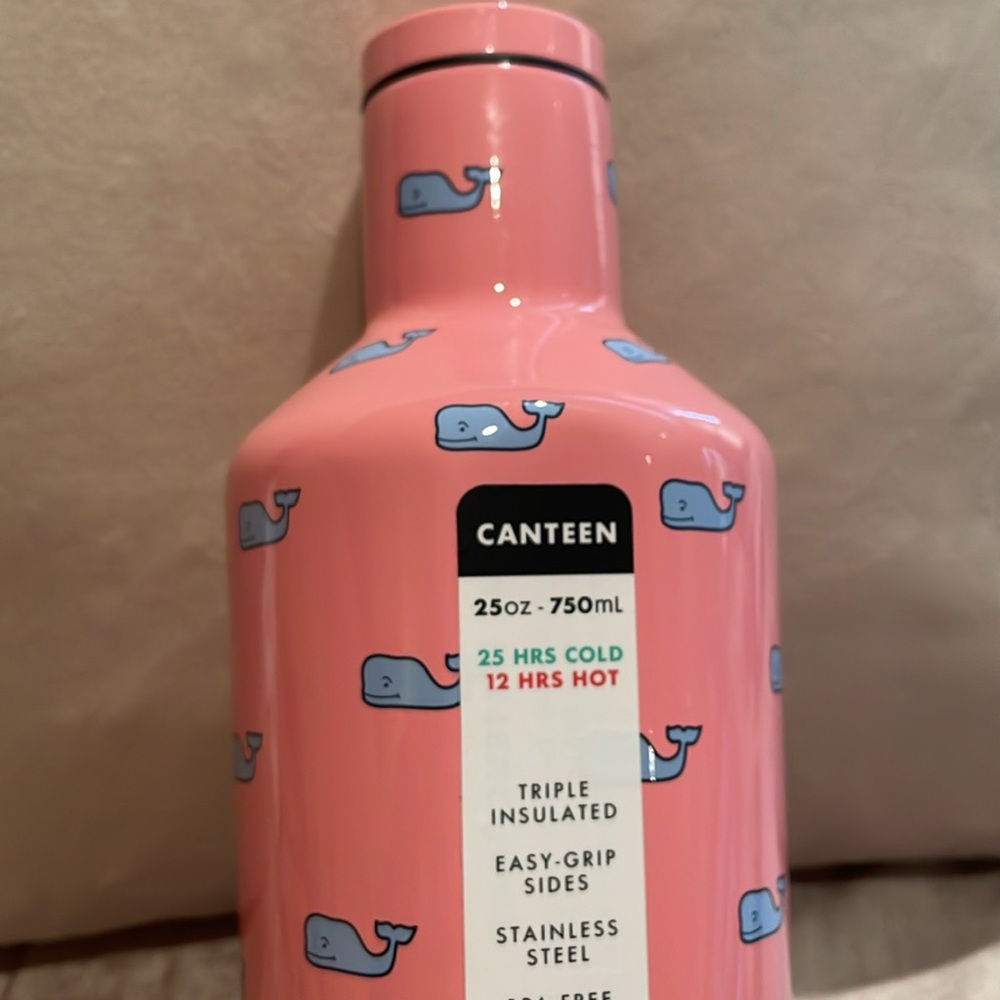 Vineyard Vines x Corkcicle Tumbler 25oz Canteen Pink with Blue Whales New - Picture 4 of 10